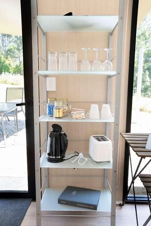הוילה Perwillowen Hill Creek Tiny House 4 By Tiny Away אוסטרליה