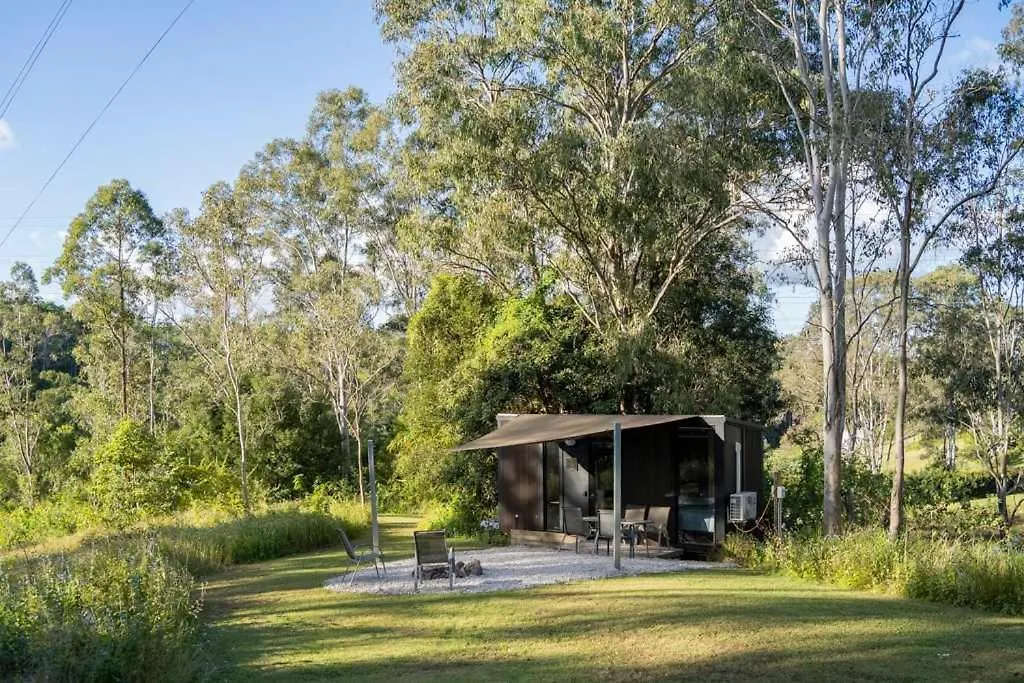 הוילה Perwillowen Hill Creek Tiny House 4 By Tiny Away 0*,
