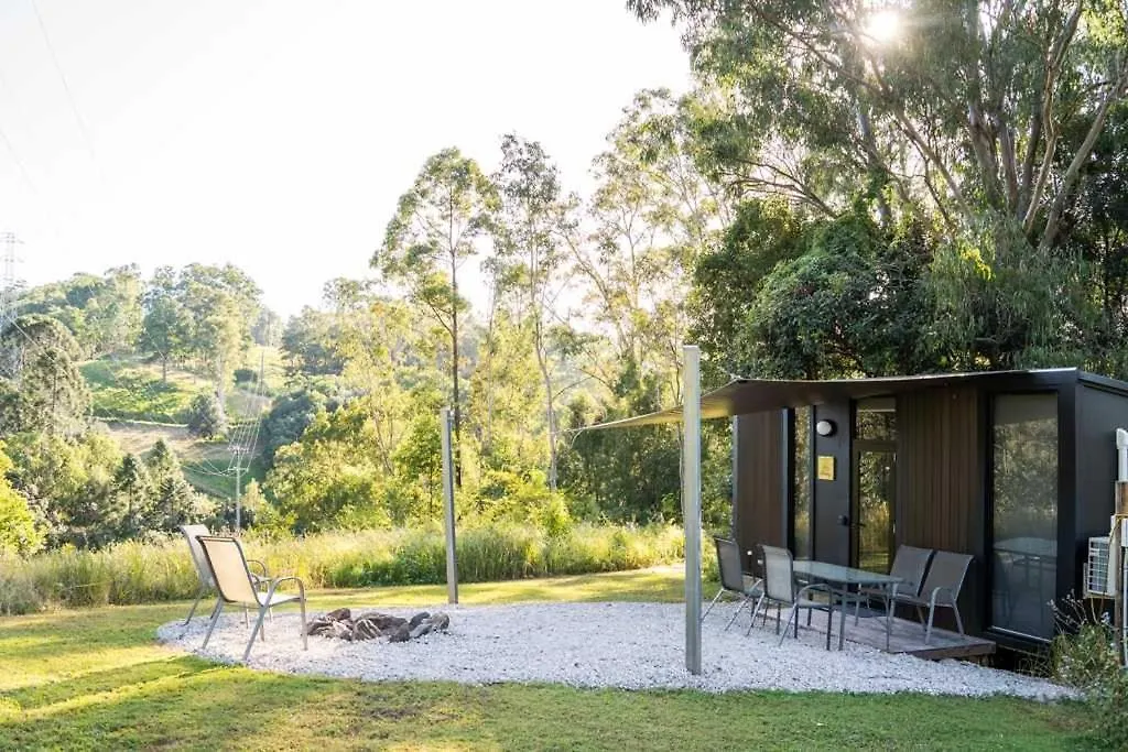 הוילה Perwillowen Hill Creek Tiny House 4 By Tiny Away